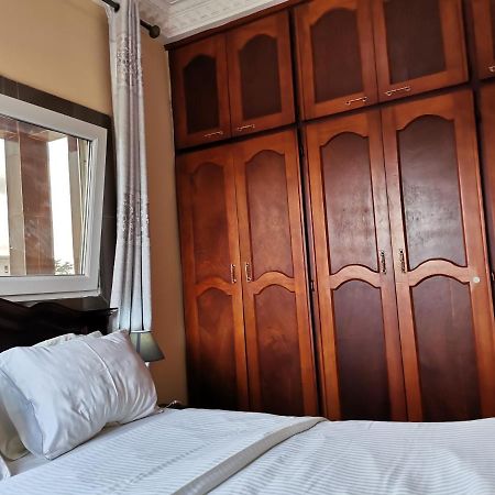 Residence Hoteliere Mb-202 C Douala Eksteriør bilde