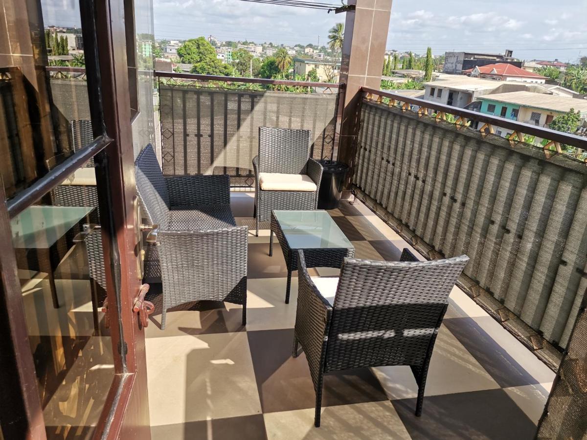 Residence Hoteliere Mb-202 C Douala Eksteriør bilde