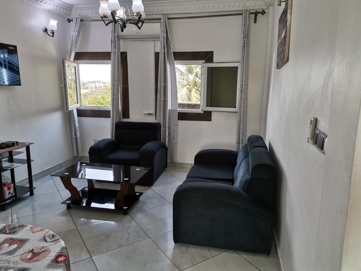 Residence Hoteliere Mb-202 C Douala Eksteriør bilde