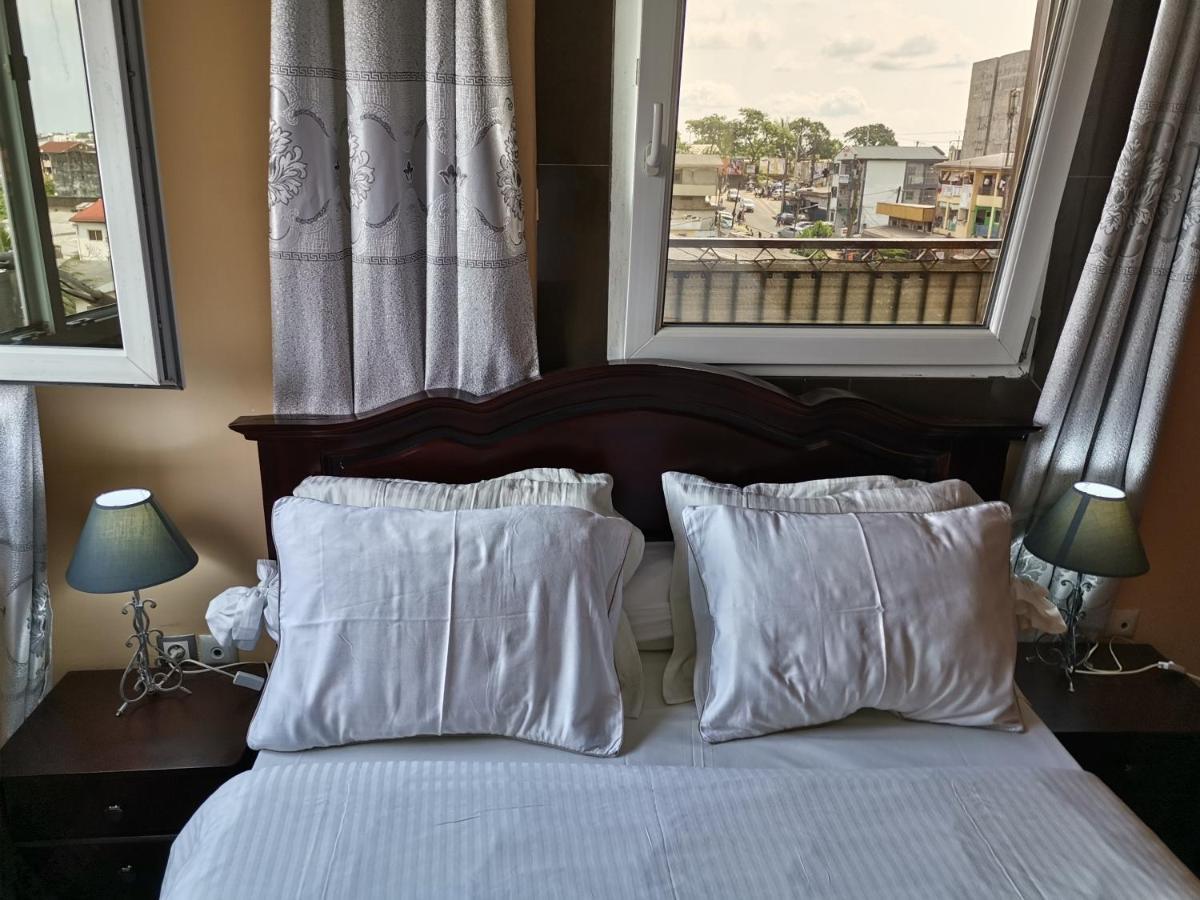 Residence Hoteliere Mb-202 C Douala Eksteriør bilde