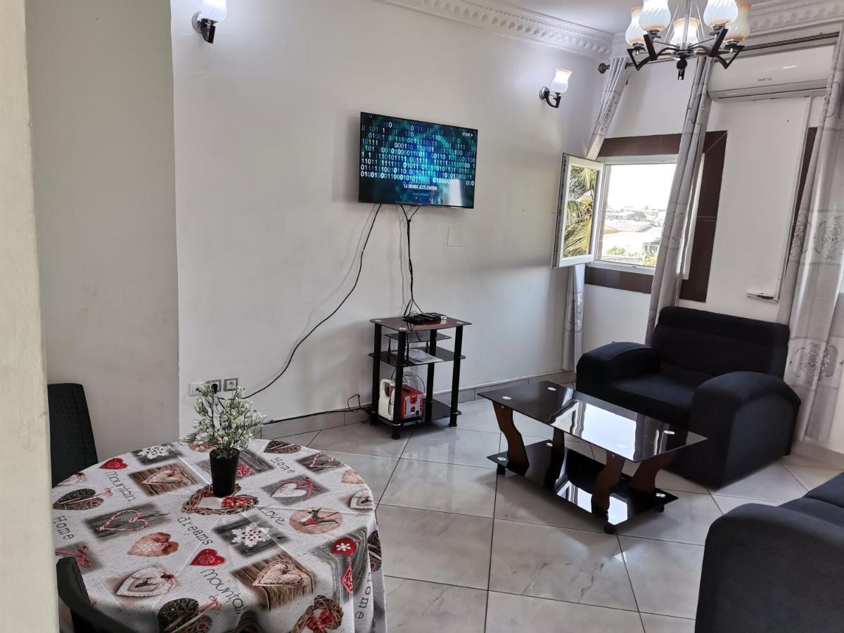 Residence Hoteliere Mb-202 C Douala Eksteriør bilde