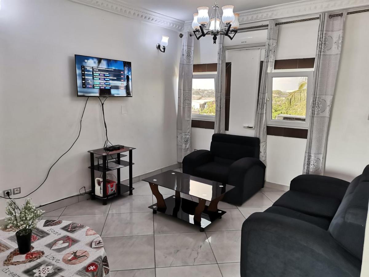 Residence Hoteliere Mb-202 C Douala Eksteriør bilde