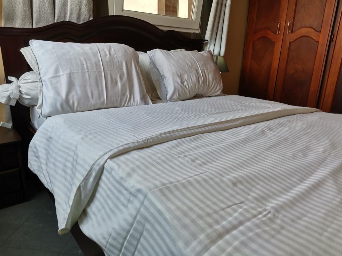 Residence Hoteliere Mb-202 C Douala Eksteriør bilde