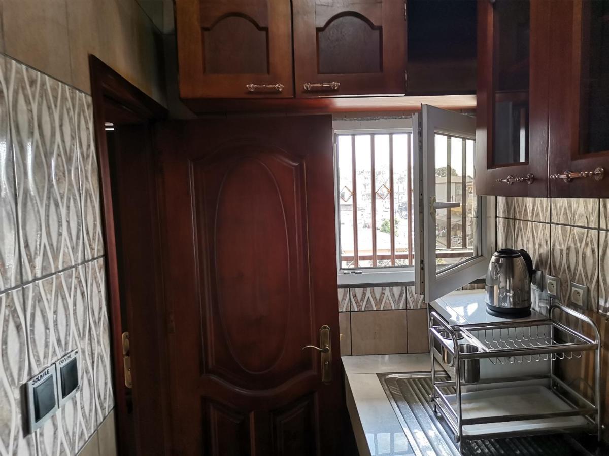 Residence Hoteliere Mb-202 C Douala Eksteriør bilde